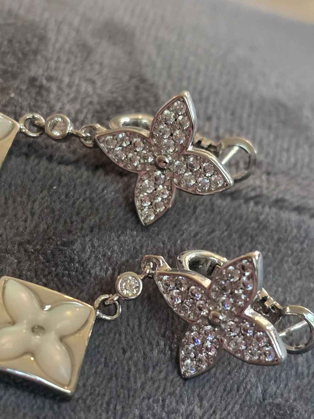 18kgp Gold-Tone Cream Floral Drop Earrings with Crystal Accents - Picture 4 of 8